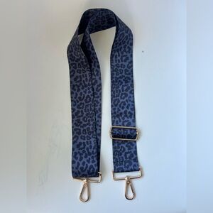 Leopard Print Strap in Blue and Black
